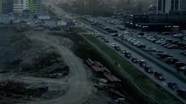 Новосибирск встал в огромных пробках