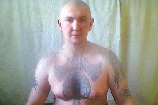 Сбежавшего из России скинхеда по кличке "Казак" сбила фура в литовской деревне