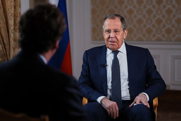 Интервью Сергея Лаврова Такеру Карлсону: смотреть полную версию на русском языке