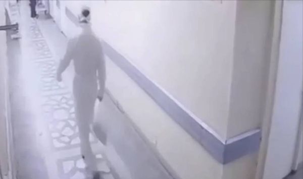 Омич переоделся в доктора, чтобы украсть у пациента борсетку с 30 тысячами рублей