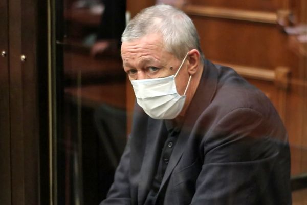 Mash: у Михаила Ефремова подтвердились проблемы с лёгкими