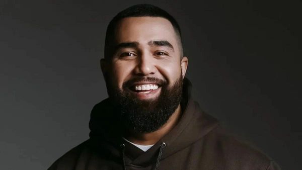 Mash: Jah Khalib планировал выступить на двух концертах в Москве, но всё сорвалось