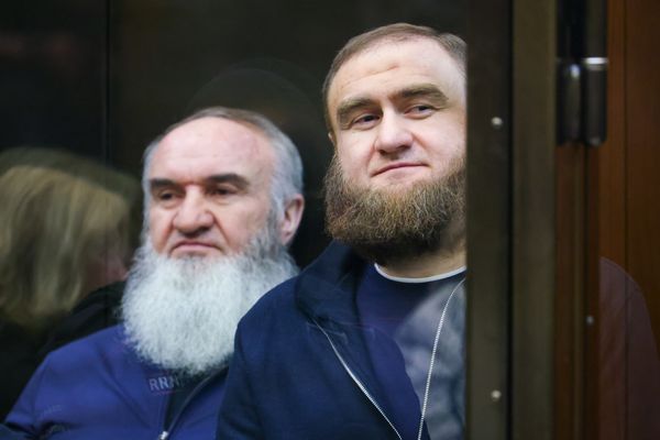 Власти 3,5 года не могут продать родовое поместье экс-сенатора Рауфа Арашукова