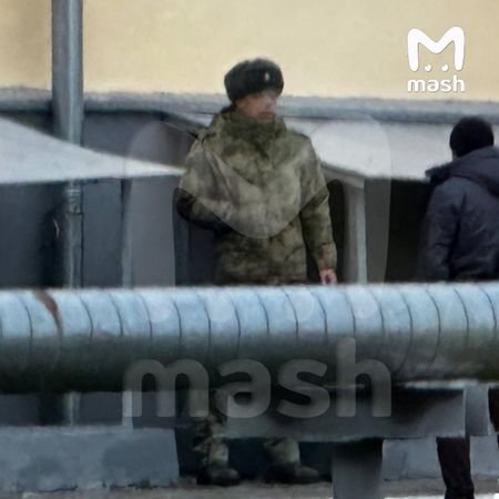 Стало известно, в каких условиях рэпер Macan проходит срочную службу